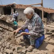 对于那些经济条件不允许的老年人居家养老服务民间力量可以采取哪些措施帮助他们解决困难问题?