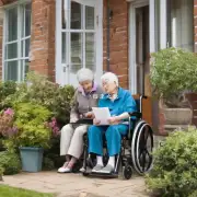 对于那些希望居住在家中的长者来说有哪些机构提供居家养老服务的选项?