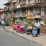 哪些政策措施被采取以促进社区居家养老的发展?